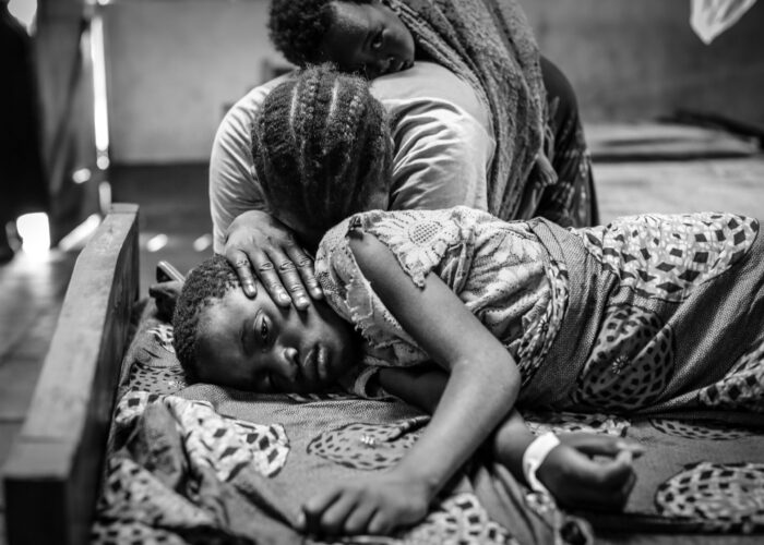 girl-malaria-refugee