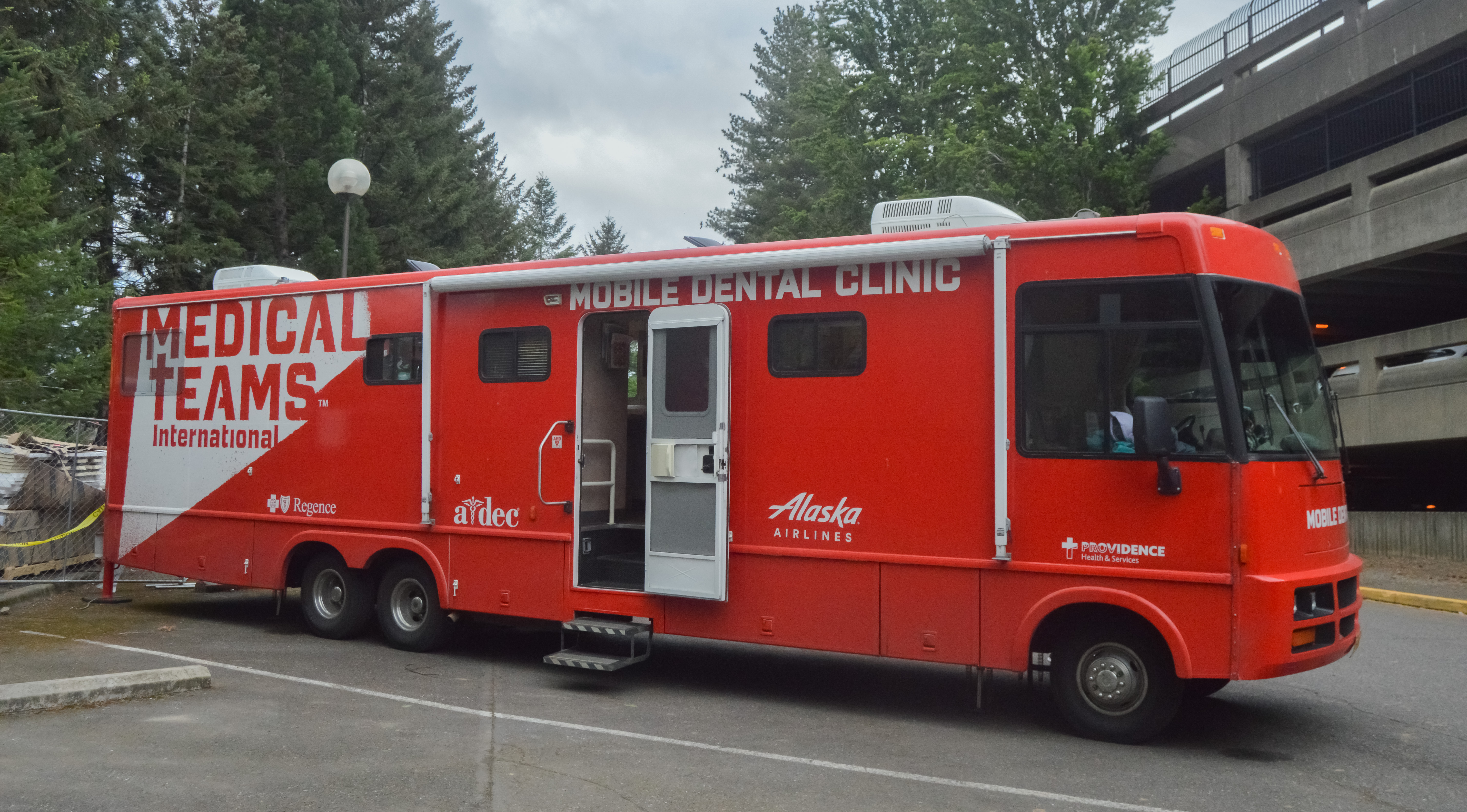 Mobile Dental Clinics In Or Wa Medical Teams International