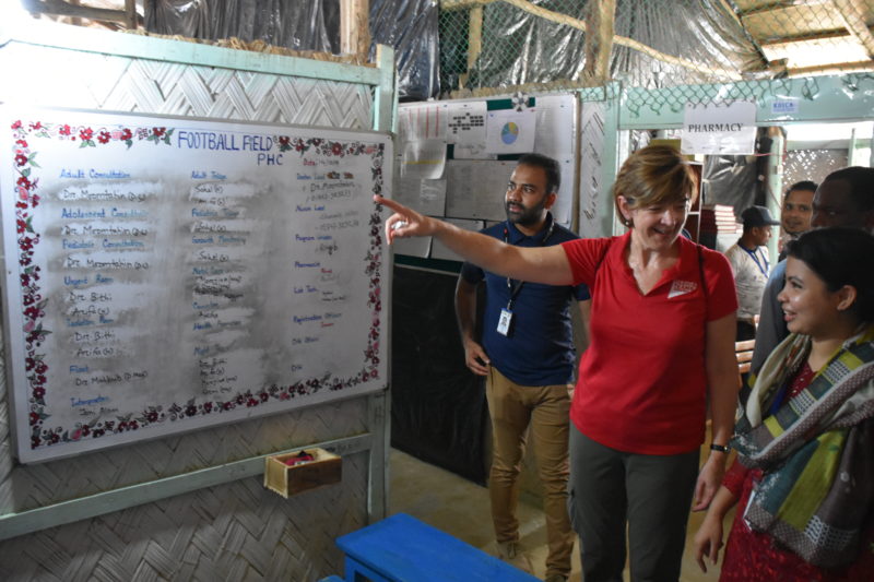 Martha talking with a Rohingya refugee at a Medical Teams Clinic 