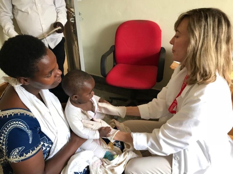 Dr. Jill Hilty volunteering in Uganda