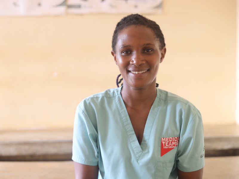 Portrait of midwife Daphine Twakire.