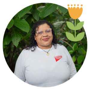 Portrait of Ditraiza del Valle Ramirez, Community Health Volunteer.